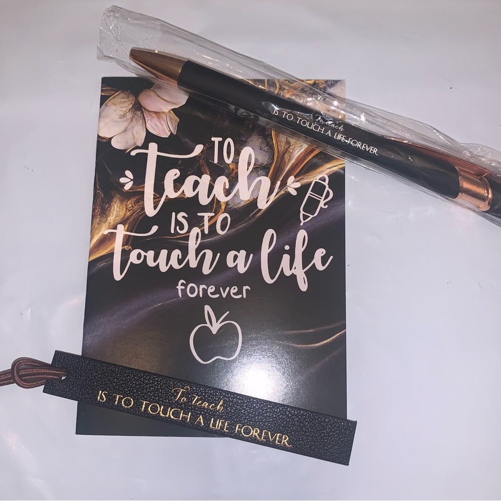 Teacher Pen Notepad & Bookmark gift sets - Picture 3 of 12